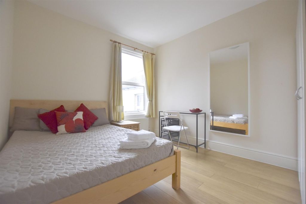 Property photo 1 of 17 3573570