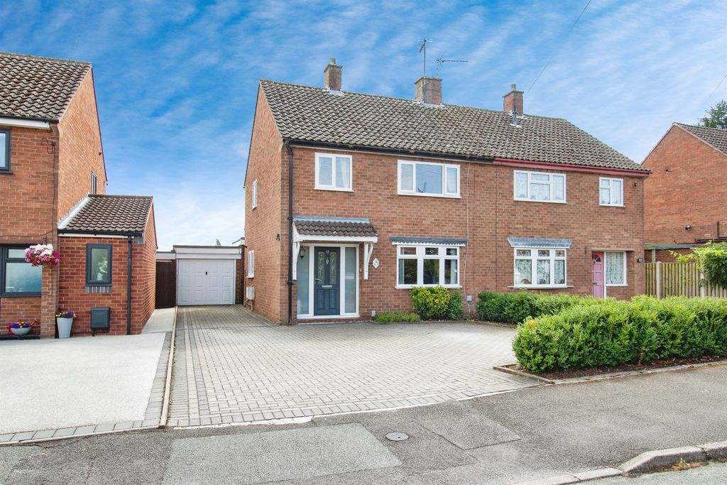 Property photo 1 of 14
