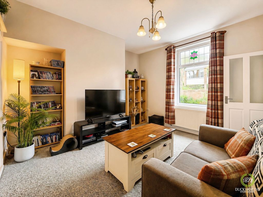 Property photo 2 of 12