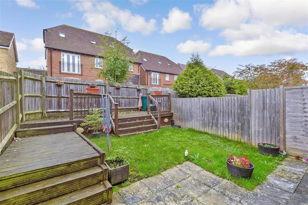 Property photo 1 of 8 Rear Garden