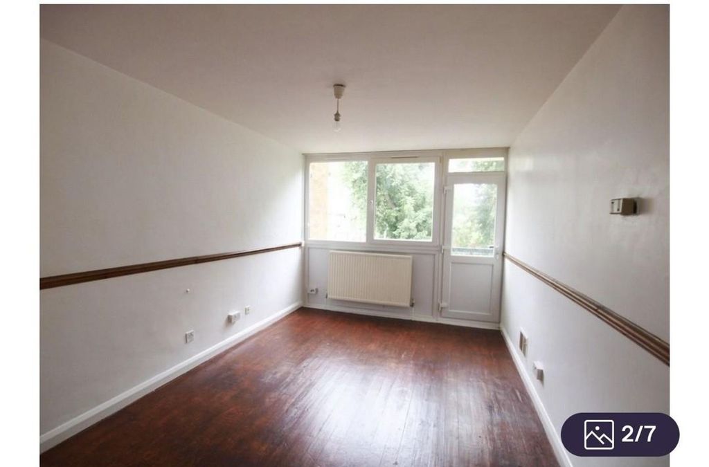 Property photo 2 of 4