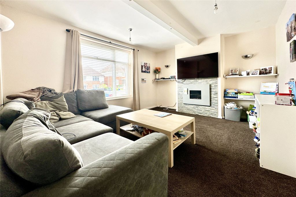 Property photo 3 of 11 Picture No. 16