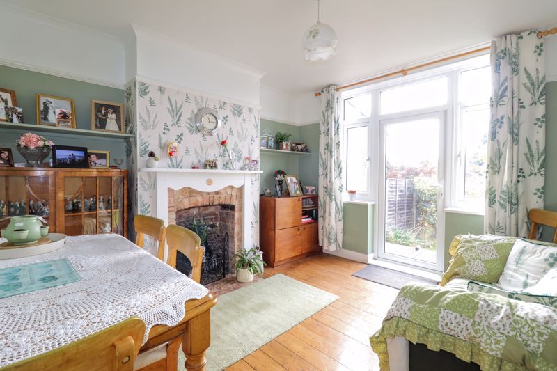 Property photo 3 of 15 Dining Room