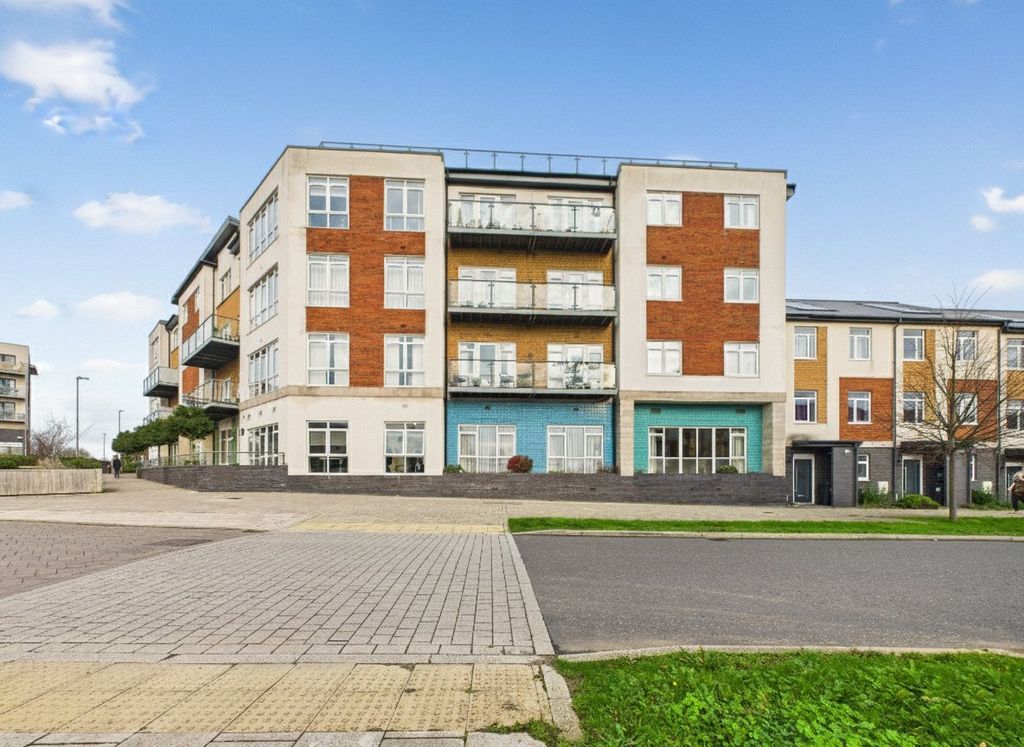 Property photo 1 of 19 Picture No. 23