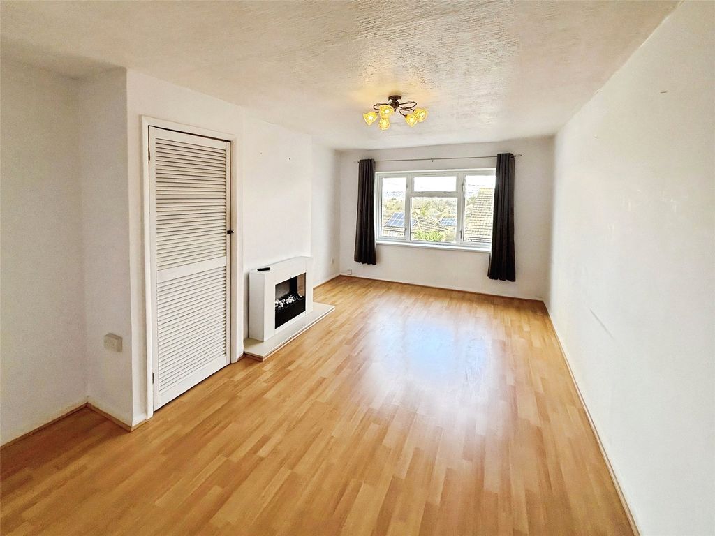 Property photo 2 of 11 Picture No. 25