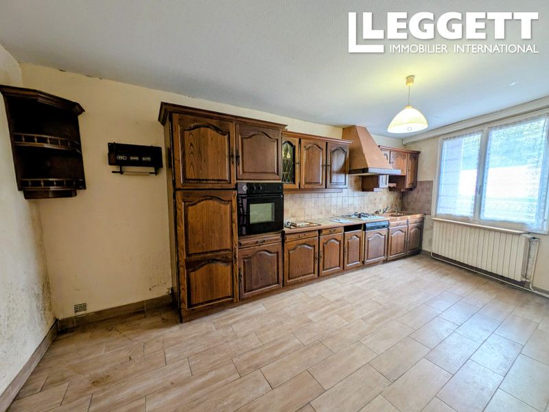 Property photo 3 of 10