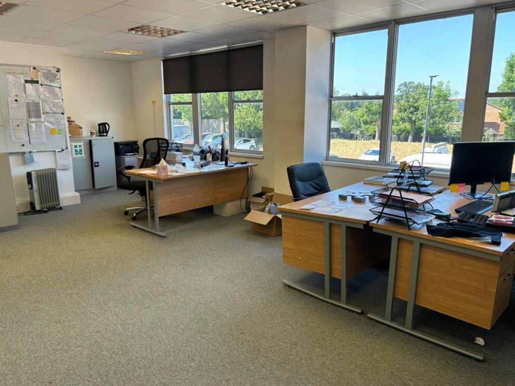 Property photo 3 of 4 Unit 4, Priors Way Industrial Estate