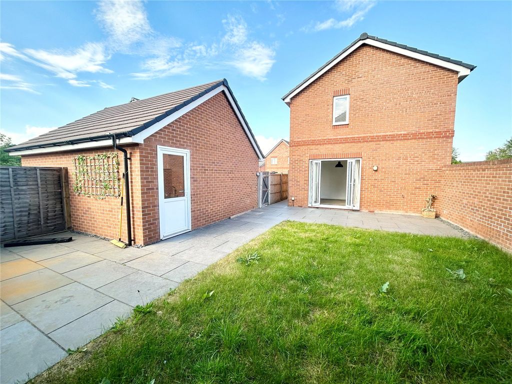 Property photo 2 of 11 Picture No. 08
