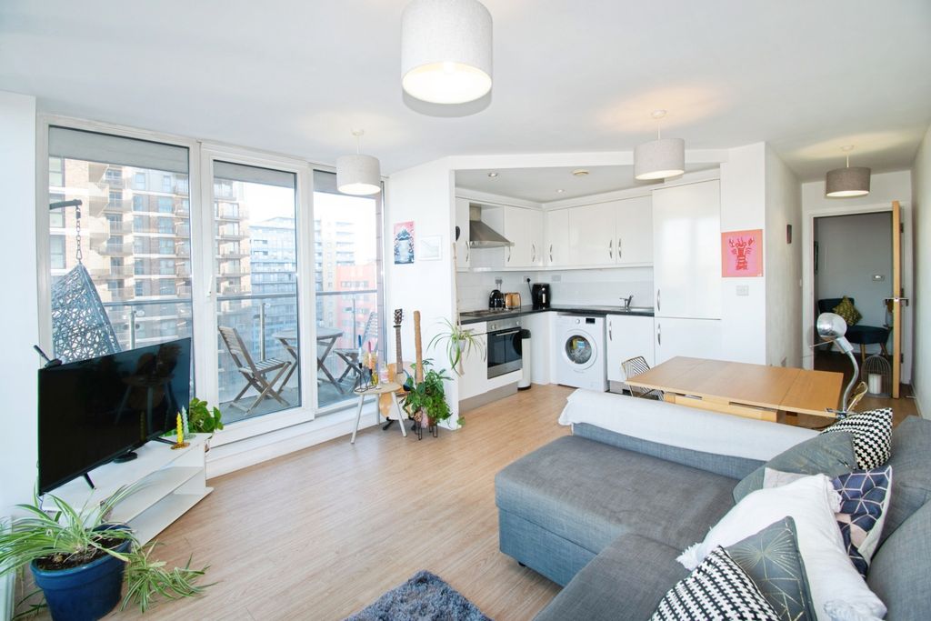 Property photo 3 of 19 Open Plan Living