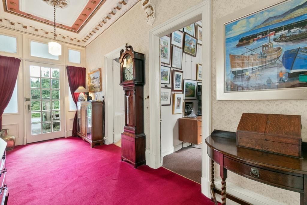 Property photo 2 of 37
