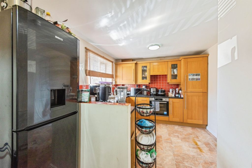 Property photo 3 of 17 Image