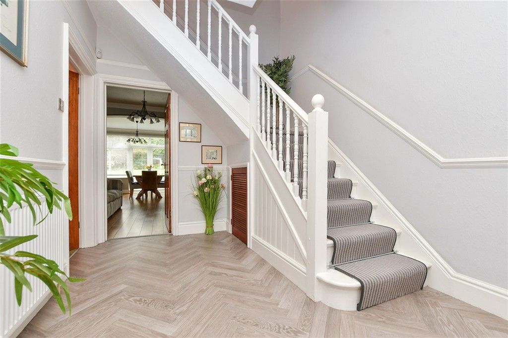 Property photo 3 of 18 Hallway