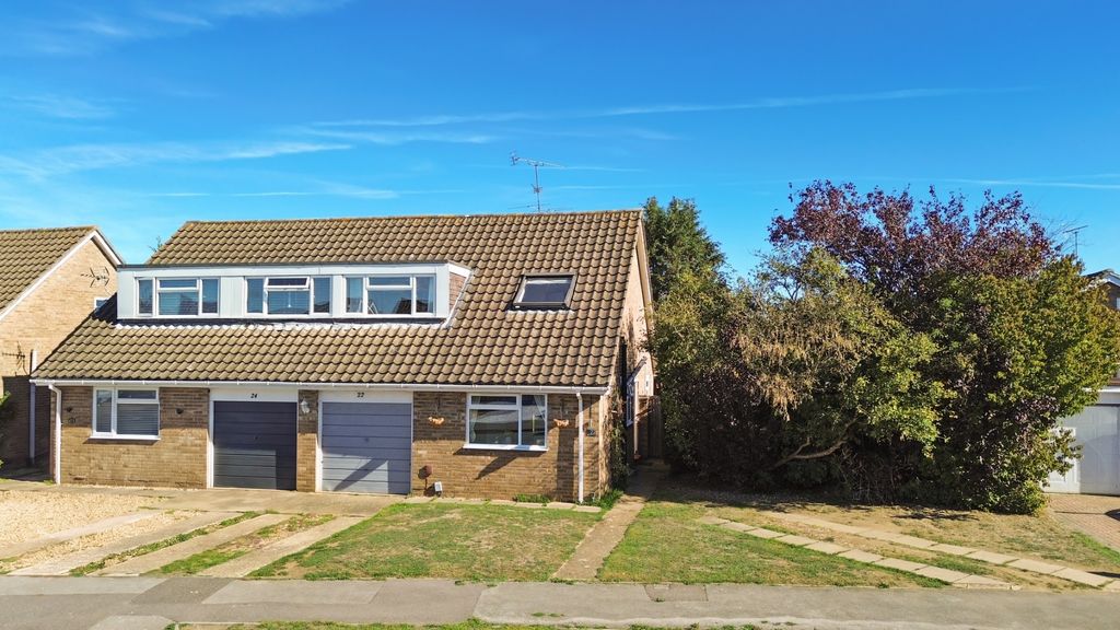Property photo 1 of 28 5600960