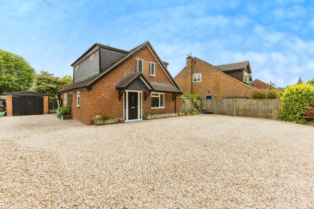 Property photo 1 of 17