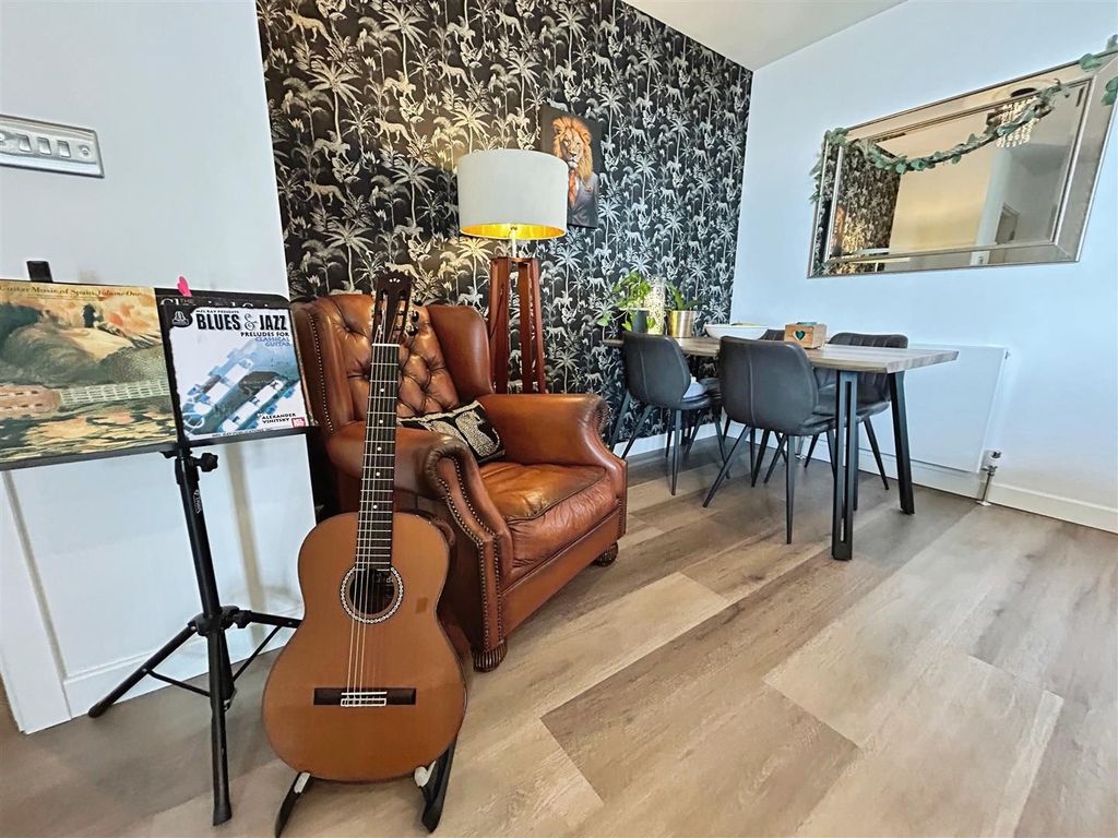 Additional image 13 of 2 bed flat for saleThe Sail, 2 Beach Drive, Ramsgate CT11