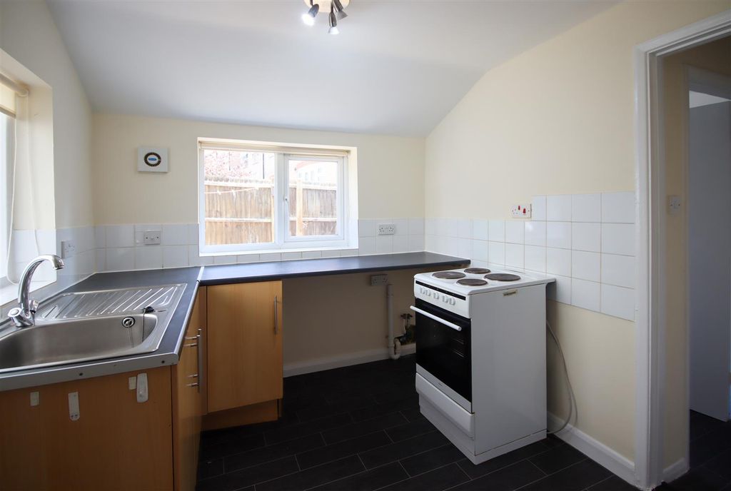 Property photo 2 of 11 Img_8370.Jpg