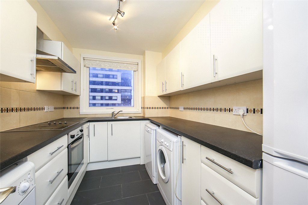 Property photo 2 of 9 Picture No. 20
