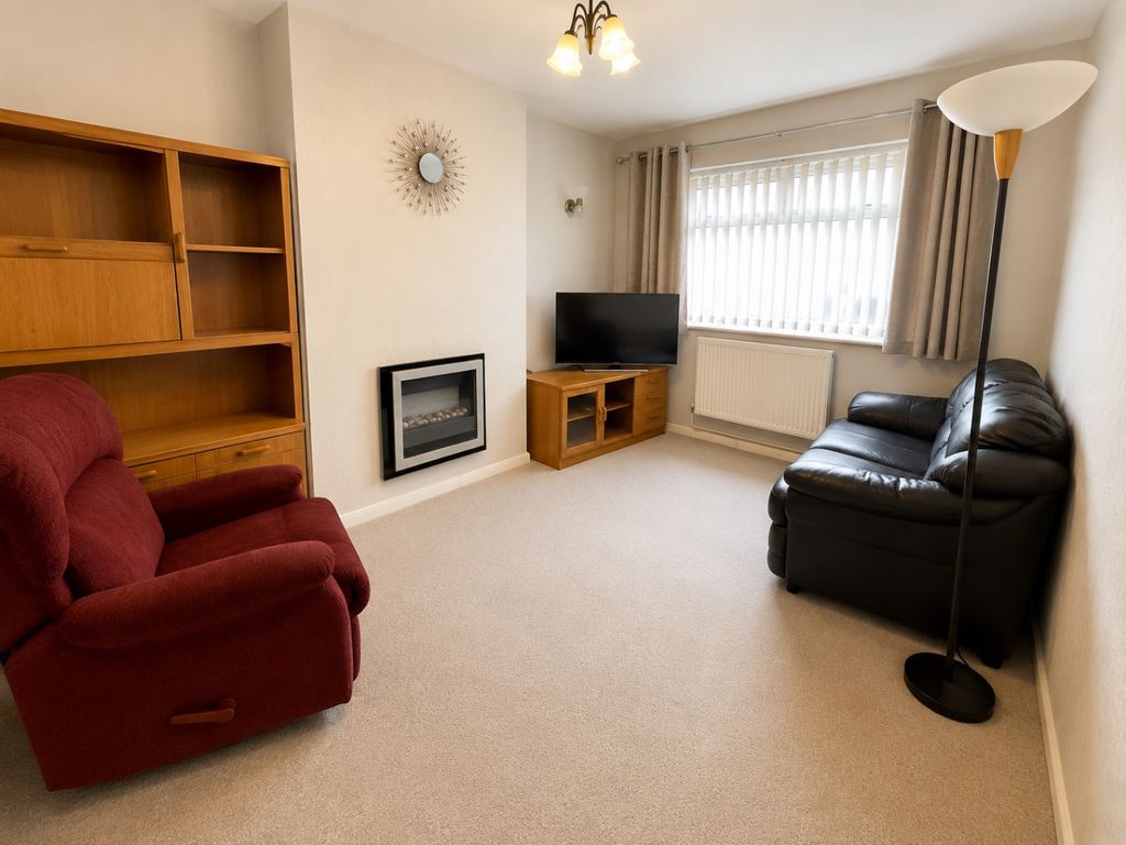 Property photo 2 of 9 5167073