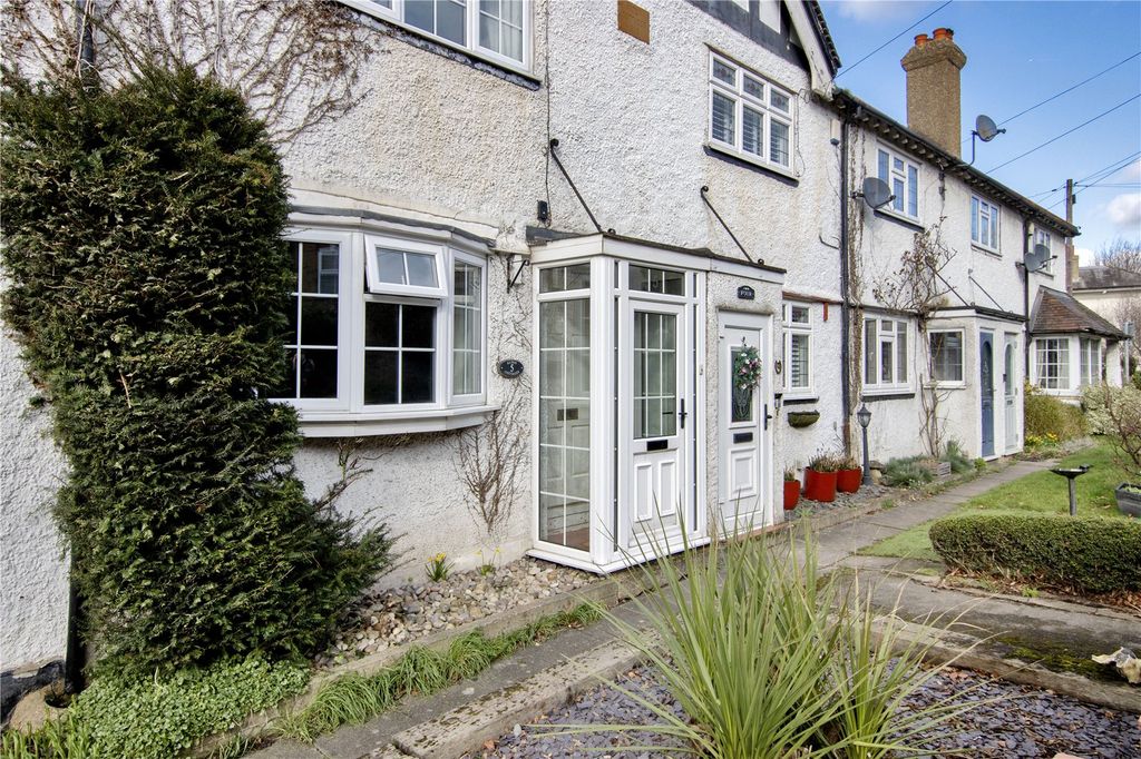 Property photo 1 of 27 External