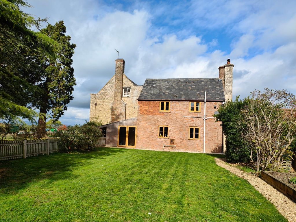 Property photo 1 of 16 Picture No. 16