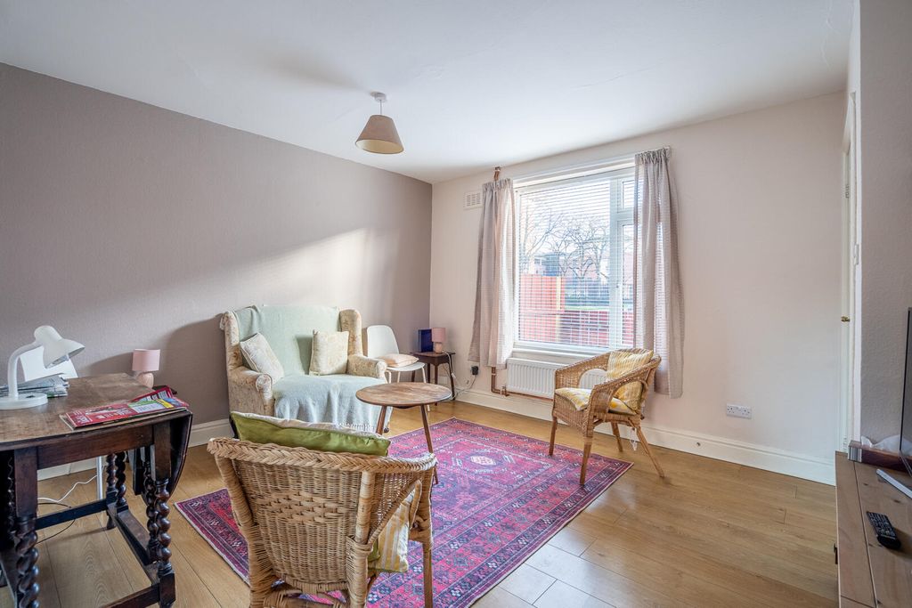 Property photo 3 of 12 Living Room