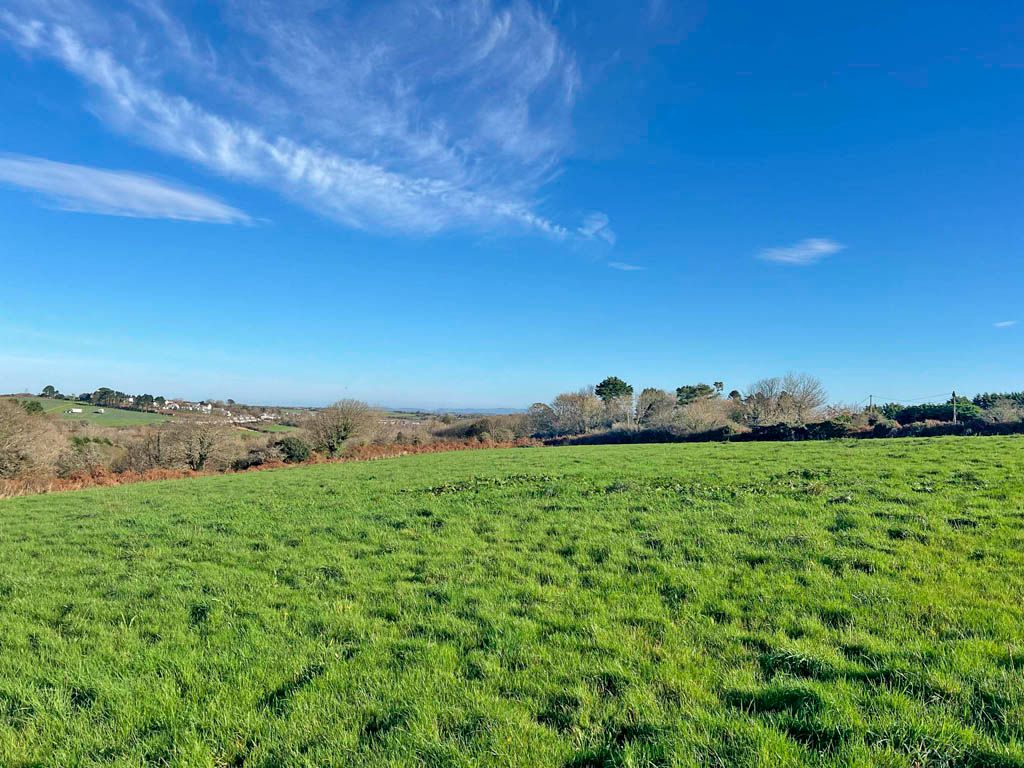 Property photo 3 of 15 3 10347A
