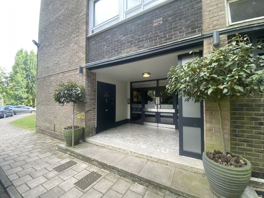 Property photo 1 of 5 External