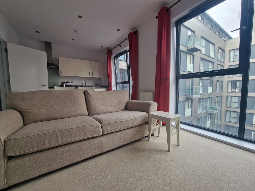 Property photo 1 of 10 Balcony