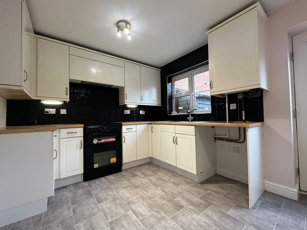 Property photo 2 of 10 Image