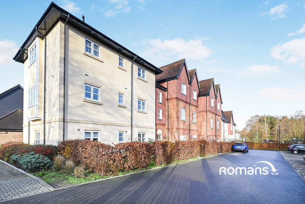 Property photo 1 of 10 Photo