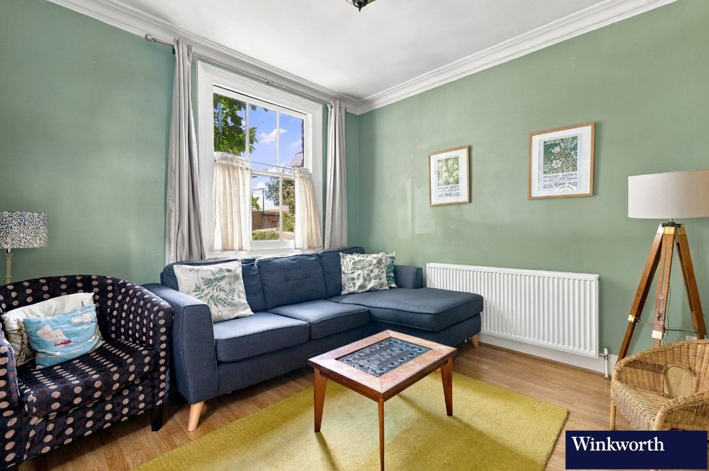 Property photo 3 of 27 Picture No. 30
