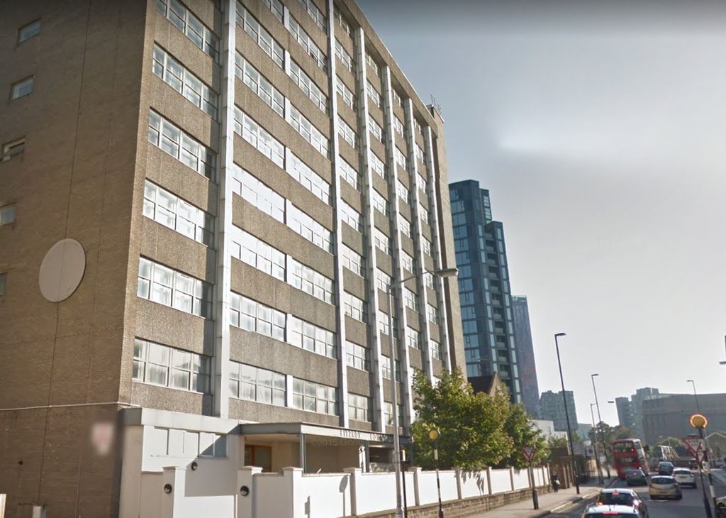 Property photo 1 of 6