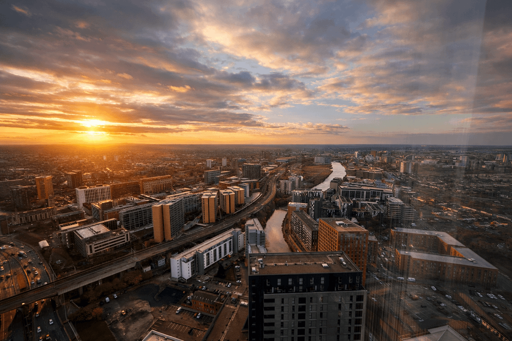 Property photo 3 of 20 Views