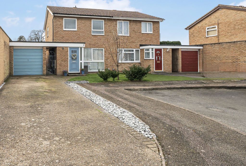 Property photo 1 of 16 Photo 17