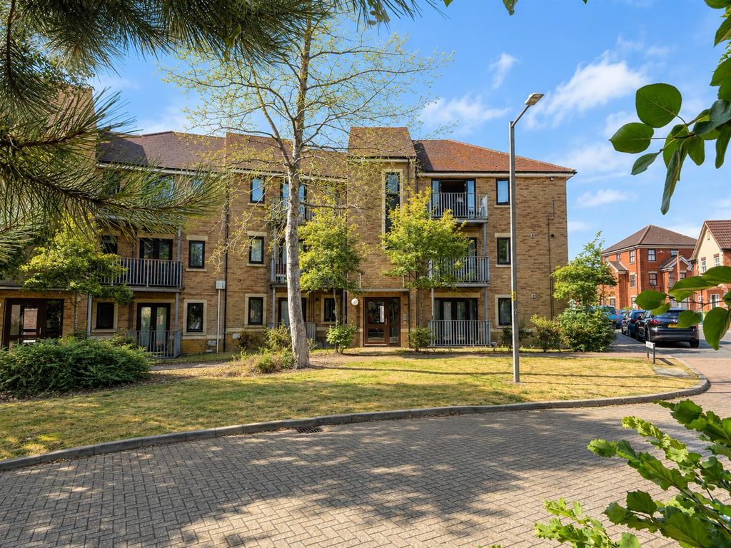 Property photo 1 of 9 04A084A6-501A-4Bdd-85CC-D7Bb1Da86545.Png