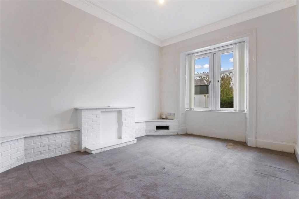 Property photo 2 of 20 Picture No. 18