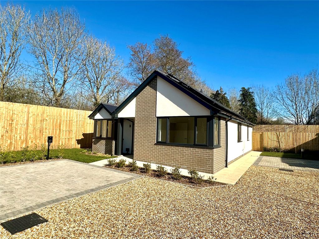 Property photo 1 of 8 Picture No. 04