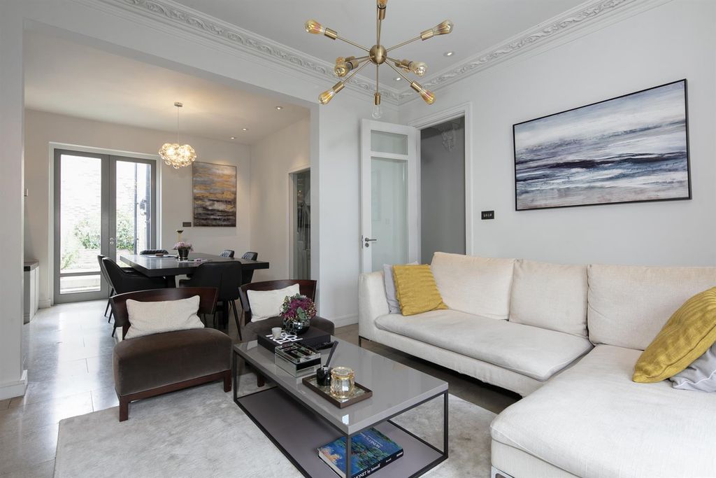 Property photo 3 of 28 3Y6A3930.Jpg