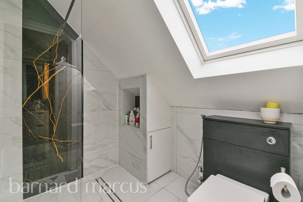 Additional image 16 of 5 bed bungalow for saleDeepdene Avenue, Croydon CR0