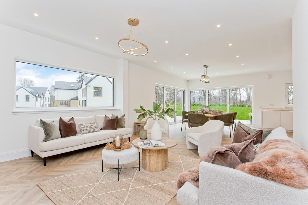 Property photo 3 of 30 5127893