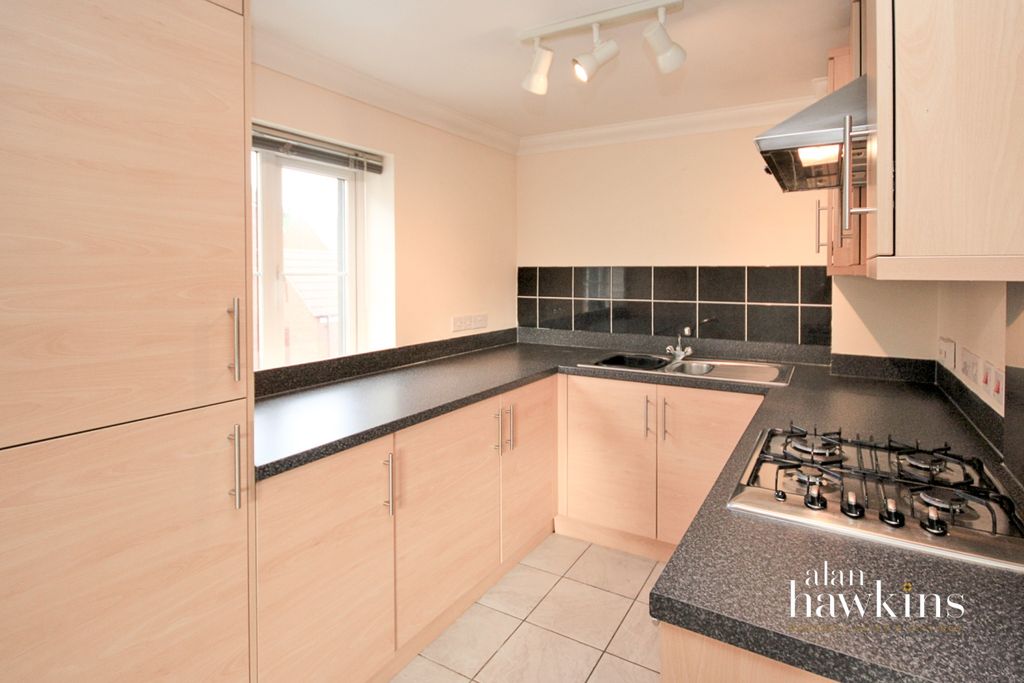 Property photo 3 of 9 Img_9581-2