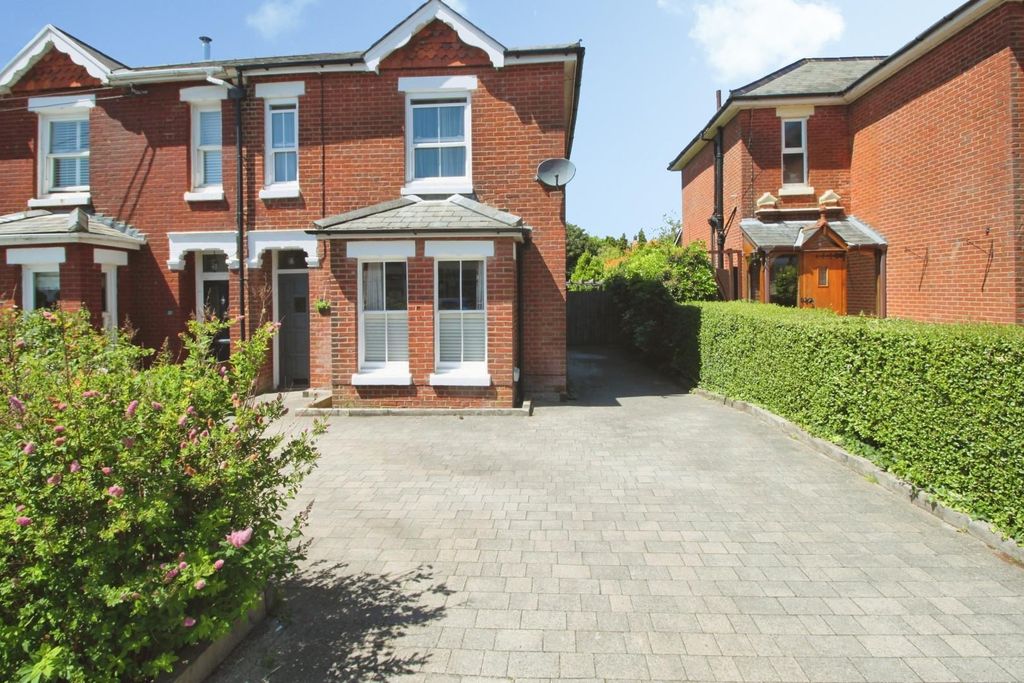 Property photo 1 of 15 Ea938769-Main 201.Jpg