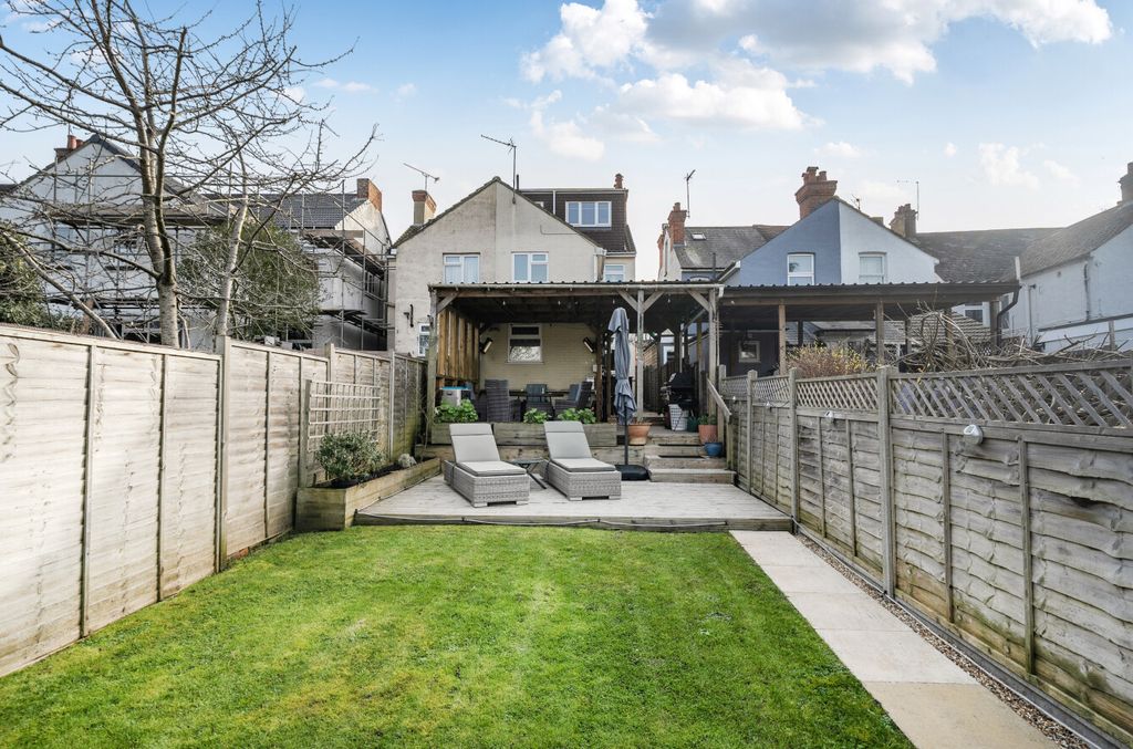 Property photo 2 of 29 1421491-24-69A9c3...