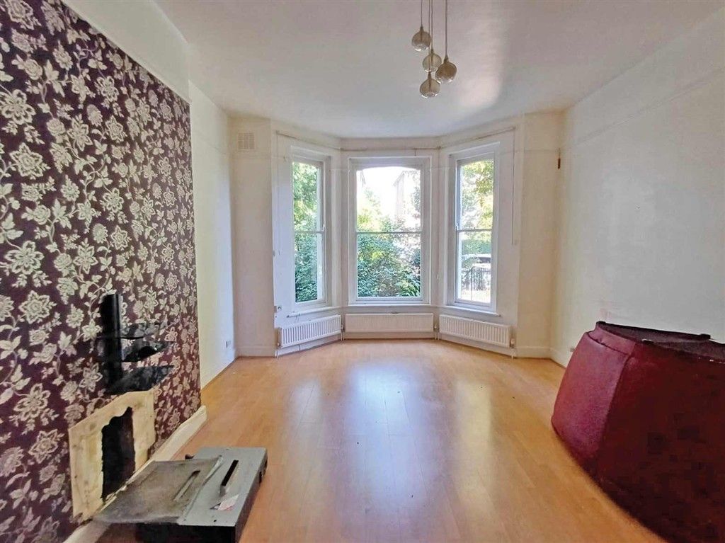 Property photo 2 of 4