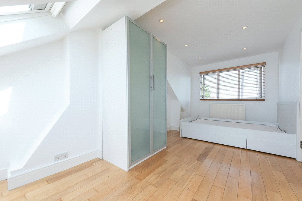 Property photo 3 of 12 Picture No. 20