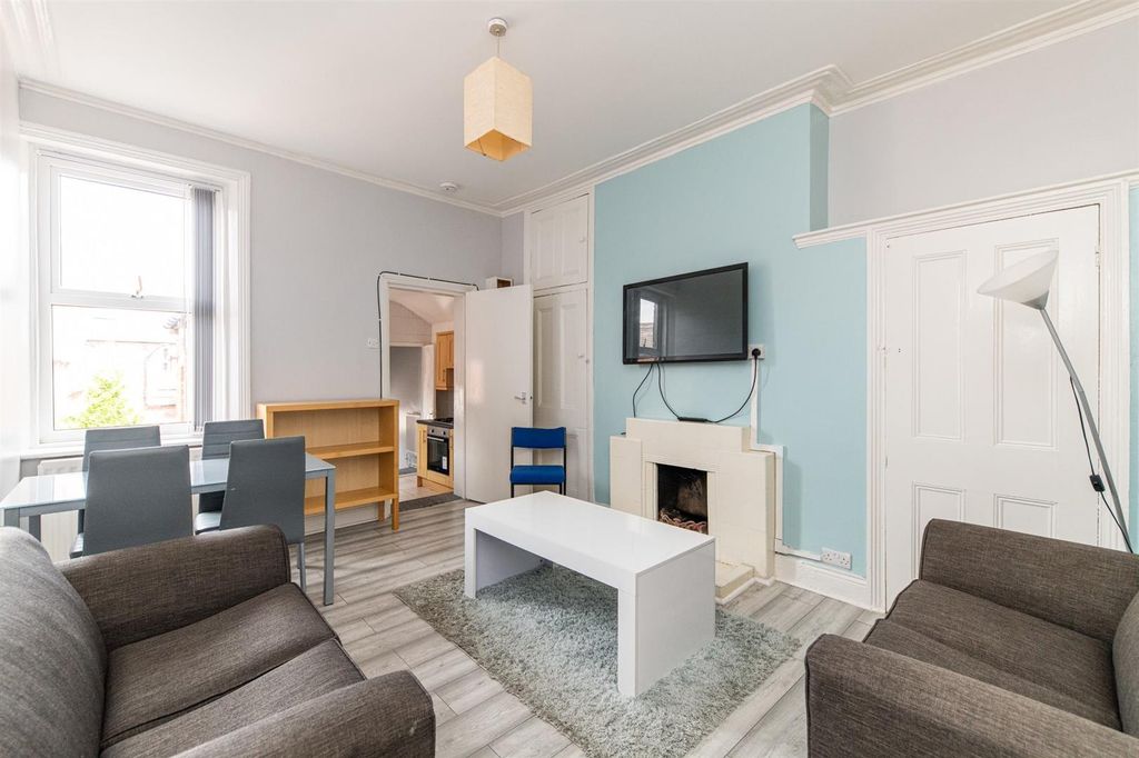 Property photo 1 of 15 Bdd993B3-E0c7-48Ea-Bfdc-61764F8c8c87.Jpeg