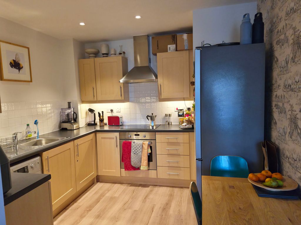 Property photo 3 of 8 Kitchen 1.Jpg