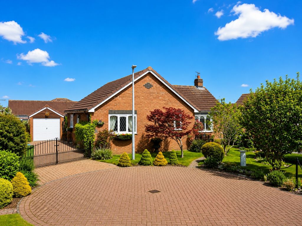 Property photo 1 of 23 Outside