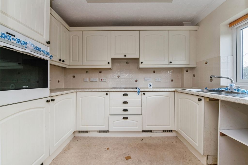 Property photo 2 of 13 Pbox-Img.Jpg