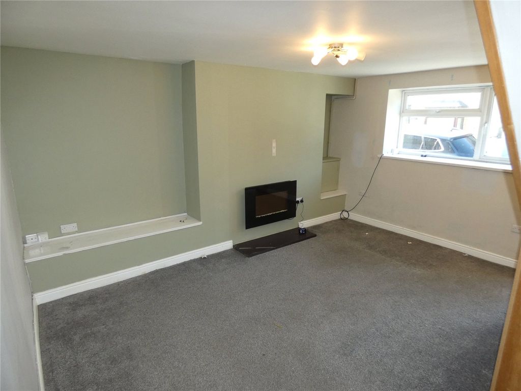 Property photo 2 of 15 Picture No. 22